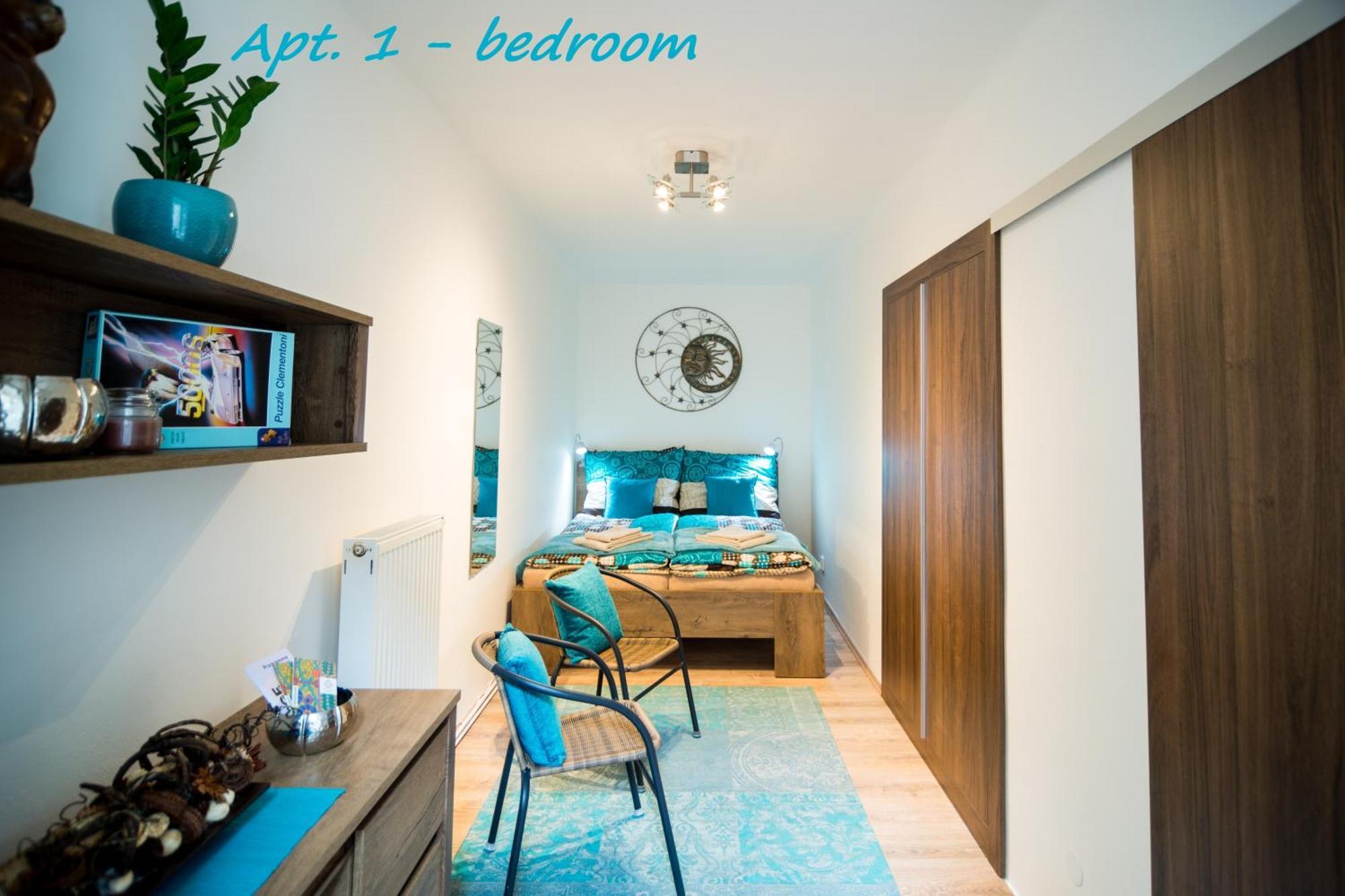 Cozy Apartments With Terrace Near Prague Castle Экстерьер фото