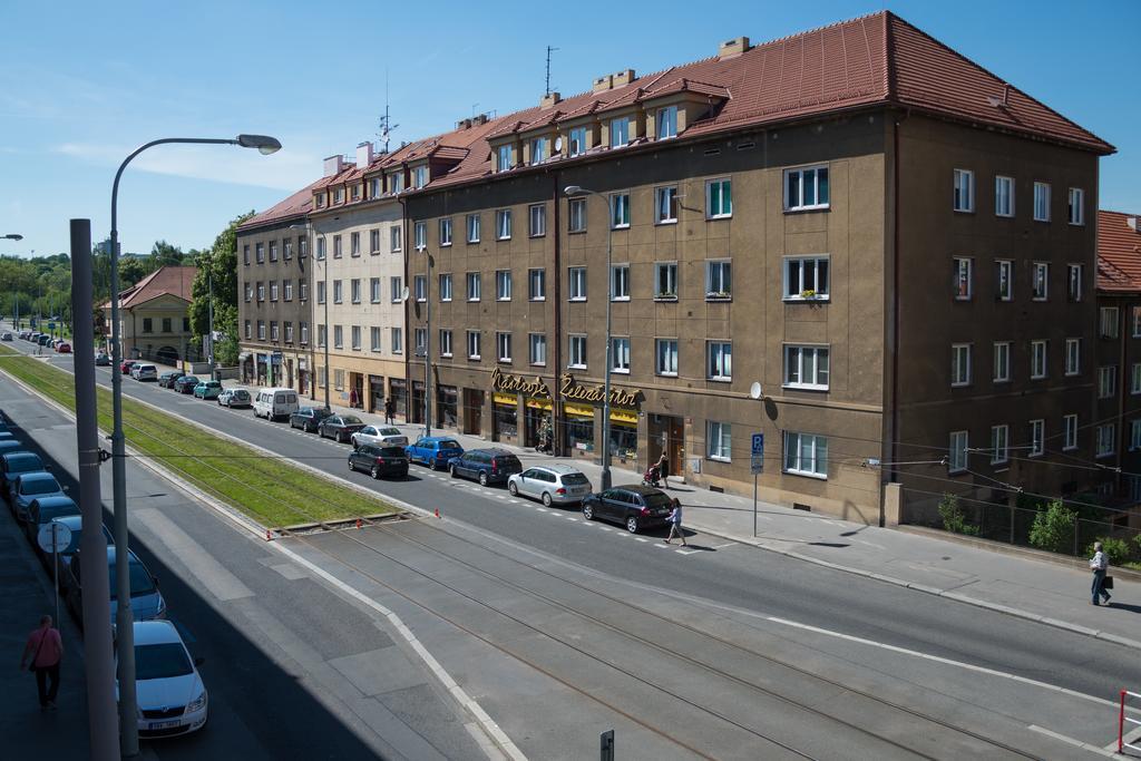 Cozy Apartments With Terrace Near Prague Castle Экстерьер фото